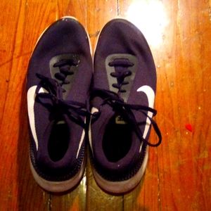 Running sneakers